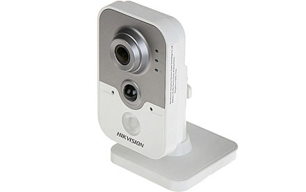 Cámara Domo IP - HIKVISION - 1080P - 2.8MM - DS-2CD2420FD-IW